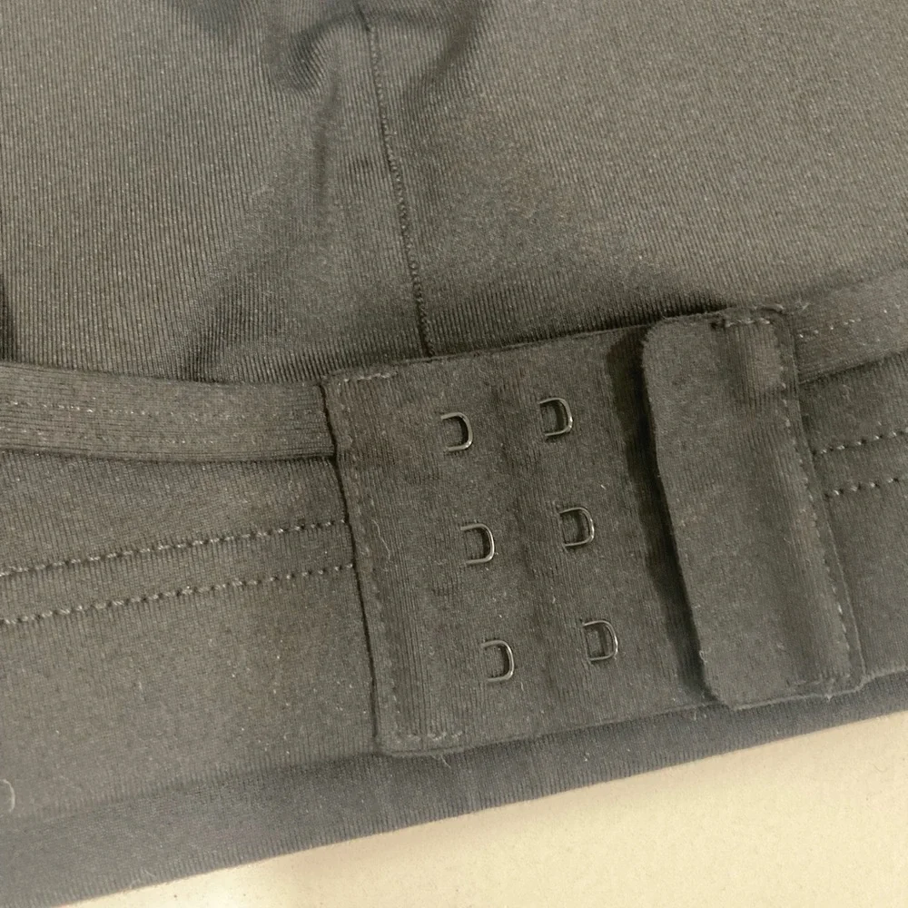 Lorna Jane Classic Black Sports Bra NWT - Picture 5 of 9